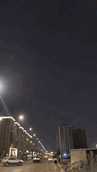 السلام عليكم ورحمة الله وبركاته 
للبيع: فقط
سكنس فحل
موديل ٢٠١٠
نوزل 
كامله مكمله دراجه بعدهه زيرو مماشيه 
ماناقصهه شي 
دراجه خير من الله ناعمه ومرتبه وبيهه اوراق 
لونهه سلفري السعر 1.500 وبيهه مجال 
العنوان بغداد حي الجهاد للاستفسار واتساب ***********
