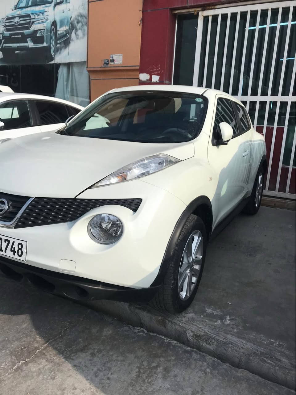 نيسان جوكى مؤديل 2012يه پارچه ى سبوخه سئ جيكاى ته حديله سه ياره كى زؤرجوانوخاوينه 76هه زاررؤيشتيه  به سمه يه ئاوينه كاره بايه به س سلايت نيه ره قه موسه نه وى نويبه سعر104كه ميك مه جال موبايل *********** أربيل, العراق
