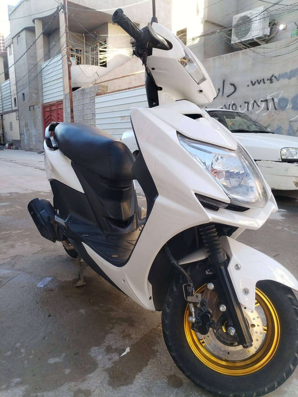 السلام عليكم ورحمة الله وبركاتة
دراجه سكنس محرك ماكس تايواني موديل 2023
مكفوله كفاله عامه
الدراجه ممفتوح برغي بيه
بس كفرات مبدله
وياله موجودت الاصليه
بوشه 49بلاديه
الوياله نجمه رياضي لون مميز كاعد ويا الدراجه
الدراجه معروضه ب مليون  
للاستفسار *********** واتساب موجود بي
♥.
