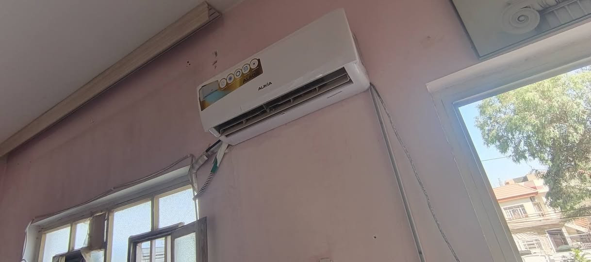 طن عاطل
90 الف عامريه 
***********
