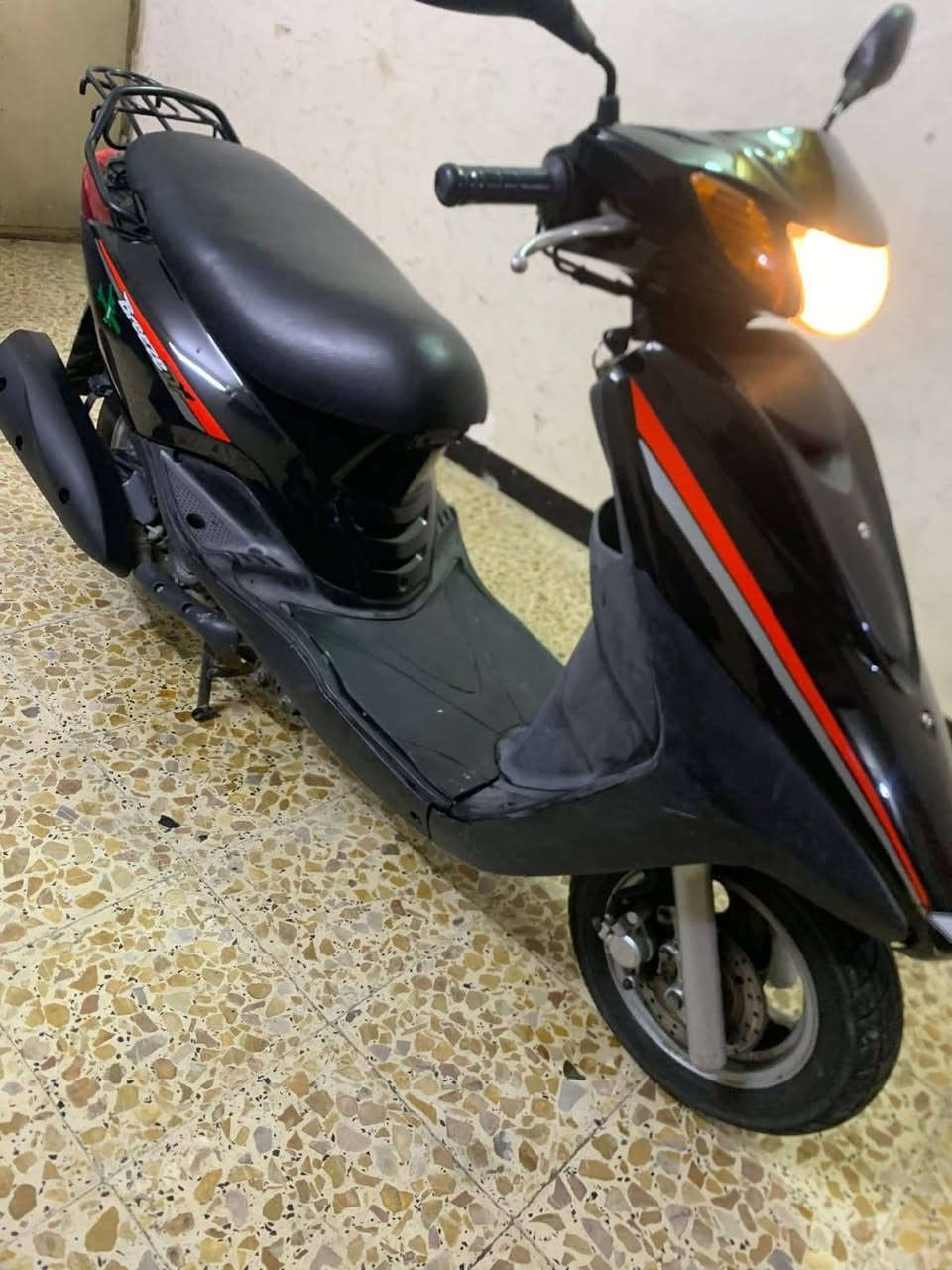 دراجة بريز لايت فوك نوزل خطين  دارجه  خرسه خير من الله كهربائيات كله شغاله نكره دراجة تخبل فقط كفر تايوان بس عبالك اصلي 
للبيع السعر 700 العنوان بغداد المعامل الحسينيه


**إذا كنت صاحب هذا الإعلان وتريد حذفه لأي سبب، رجاءا أرسل رسالة إلى الدعم الفني**