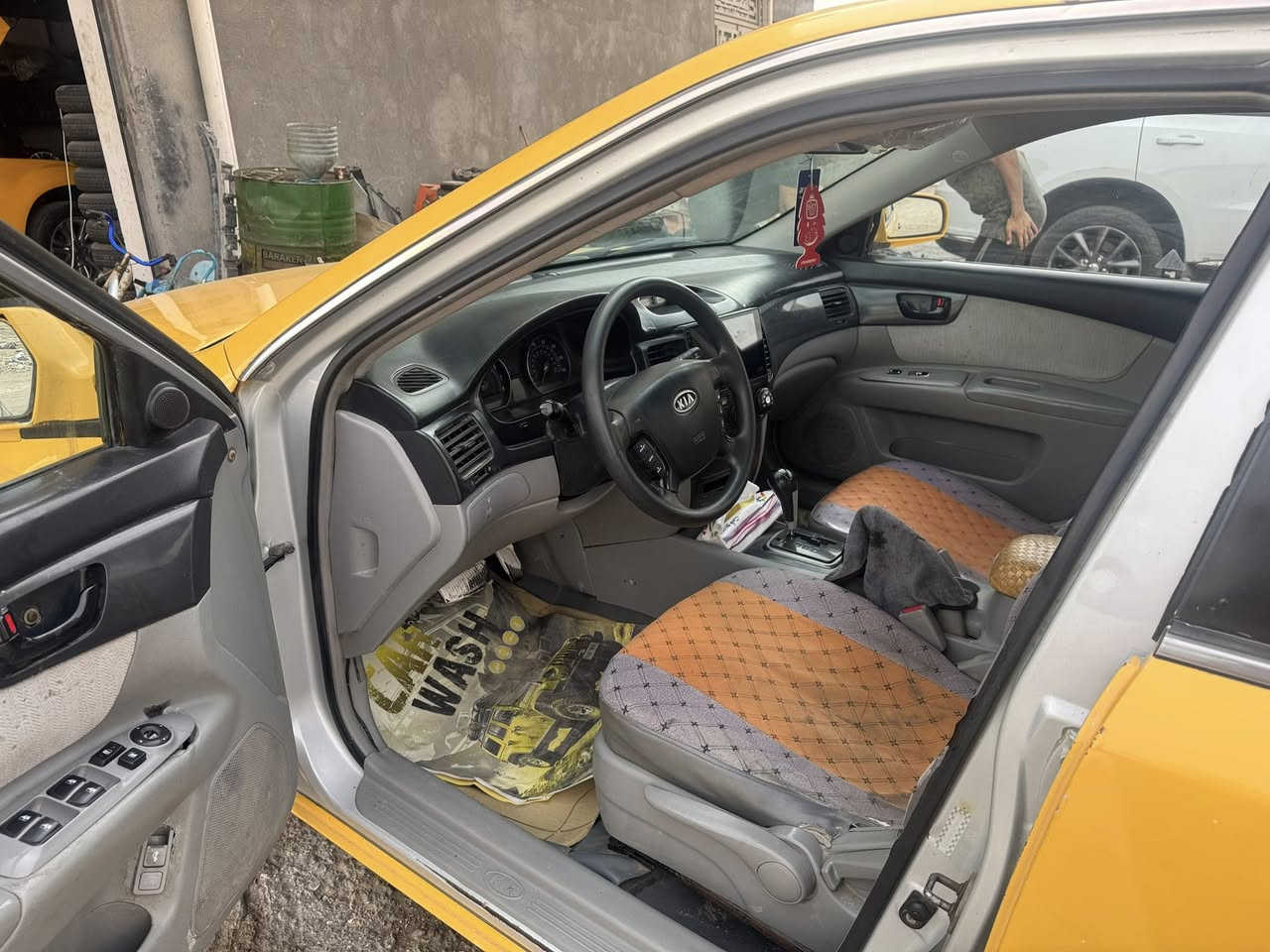 السلام عليكم كيا اوبتيما 2008 وارد أمريكي بيه بنيد مبدل سياره جاهزه للأخير مصفره هيئه وغرامات رقم إنكليزي قادسيه مكان السياره ناصريه مدينه الصدر السعر 94 للاستفسار ***********
