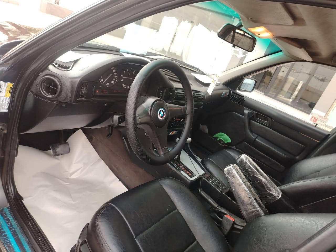 سلام عليكم BMW موديل 1991 محرك 525 بيلاد اوتو ماتيك سنويه جديد لحد ٢٠٣٠ ✔️اربع طايرات جديد 😉سياره ماشاء الله حيل حلوه كشنات جلد 👌تبريد ثلج سعر ٦٧بيها مجال مكاني كركوك رقم تلفون *********** اسيا وكورك ***********
