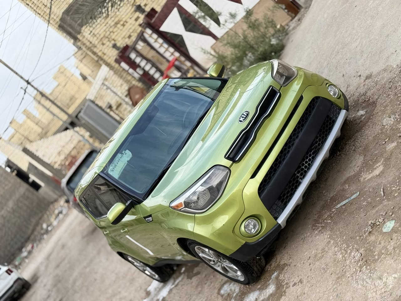 للبيع صول 2018 وارد امريكي سياره مكفوله من التبديل فقط بيها صبغ بل جاملغ امامي فقط مكينه كير مكفولات سياره موصفاتها معروفه شاشه كبيره رقم شمالي سعرها 110 وبيها مجال 
***********
