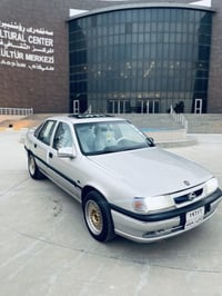 فيكترا • ١٩٩٠ • اوتوماتيك