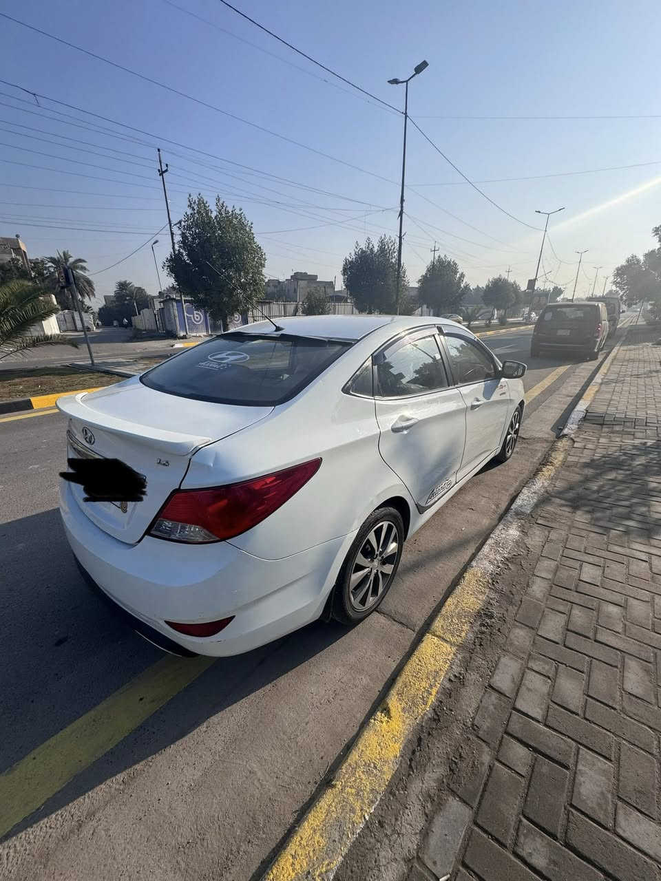 اكسنت 2015 بلو خليجي 1600 دوش
سياره فول  نضيفه  تخم صدر امامي خلفي جديد حداديه جديد تايرات جديد دهن مبدل قبل يوم بانزين محسن سياره افول اي نقص مبيهة 
مواصفات : فتحه . تحكمات ستيرن .
اشاير ب مري 
5 ويل كب  
كامره . شاشه .  
منضومة لايت زنون 
سياره ماشيه 108 الف كم 
ضربته موجوده ب سونار بدون دواخل 
: السعر 107
مكانهة بغداد / التراث 
***********
متوفر  بي واتساب
