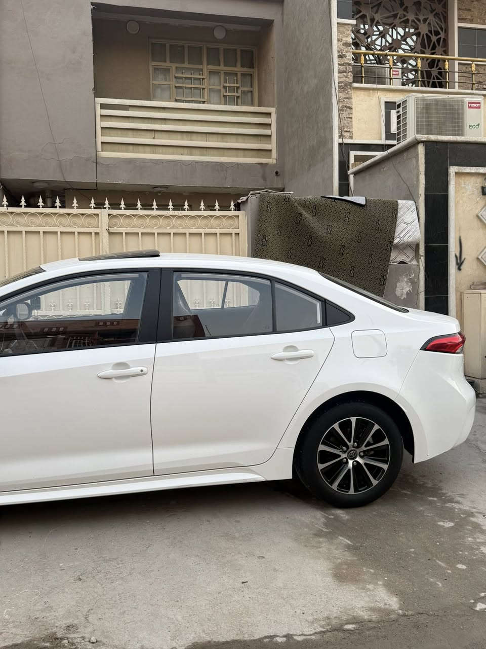 ‏سلام عليكم عندي كورلا موديل 24 ماشية 19,000 بدون ضربة مكان السيارة بغداد جميلة///***********
