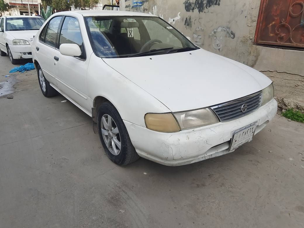 نيسان صني رقم كركوك موديل 93 كود بانزين كير اوتوماتيك محرك صدر شرط دواخله غرفة نظيف جام كهربائي كيجات كلهه شغال شراي يتصل *********** سعر 36 كركوك, العراق
