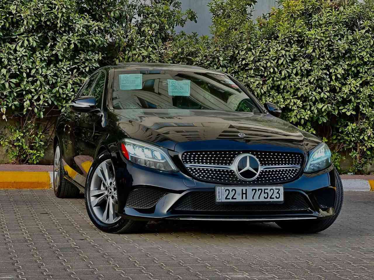 مارسيدس C300
موديل 2022

بدون صبغ صور حادث مرفقه بابين تبديل نفس اللون
فول مواصفات:
شاشه ديجتل
فتحه سقف
بصمه تشغيل
 فتح بالقدم+ صندوق كهرباء 
سستم سماعات
السعر ٢٥٥ ورقه 

***********
مكاني بغداد- المنصور

https://bid.cars/en/lot/1-37813662/2020-Mercedes-Benz-C-Class-55SWF8DBXLU327755
