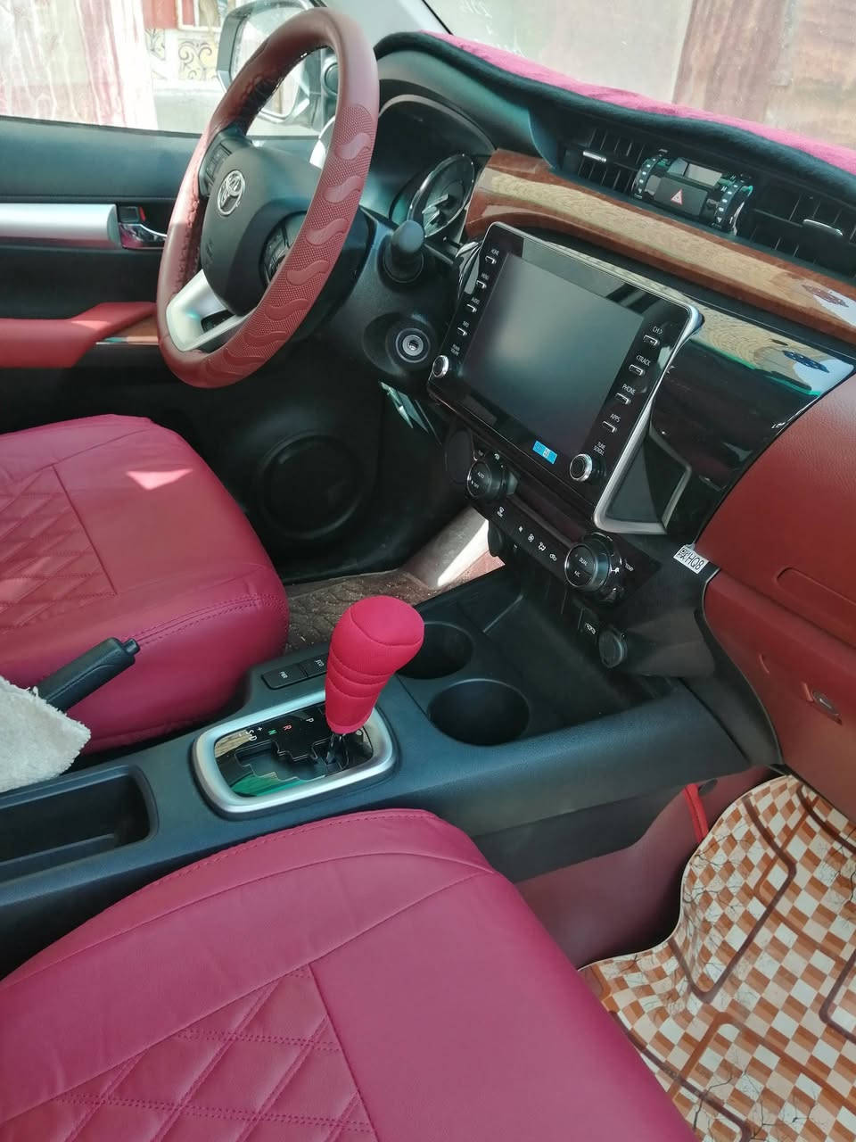 سياره زيرو  بيكم 2025 كويتي تبريد قطعتين اوتوماتيك سنويه الئ 2031
رقم بصره بأسمي عنوان بصره القرنه ***********
