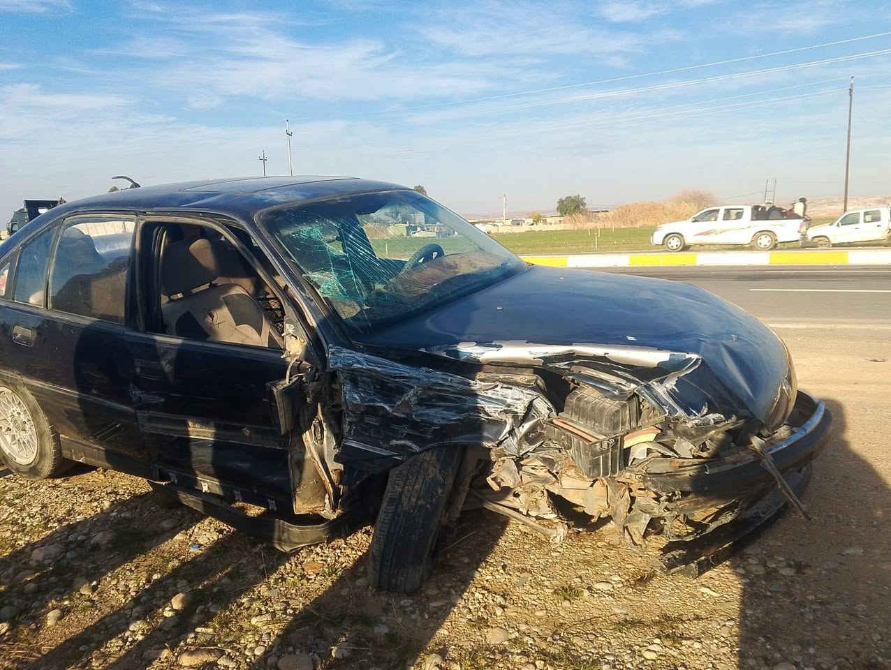 اوبل اوميكا لبيع حادث موديل 91
لون ازرك نيلي رقم كركوك شرط تحويل كابون بنزين موجود عنوان كركوك ***********
