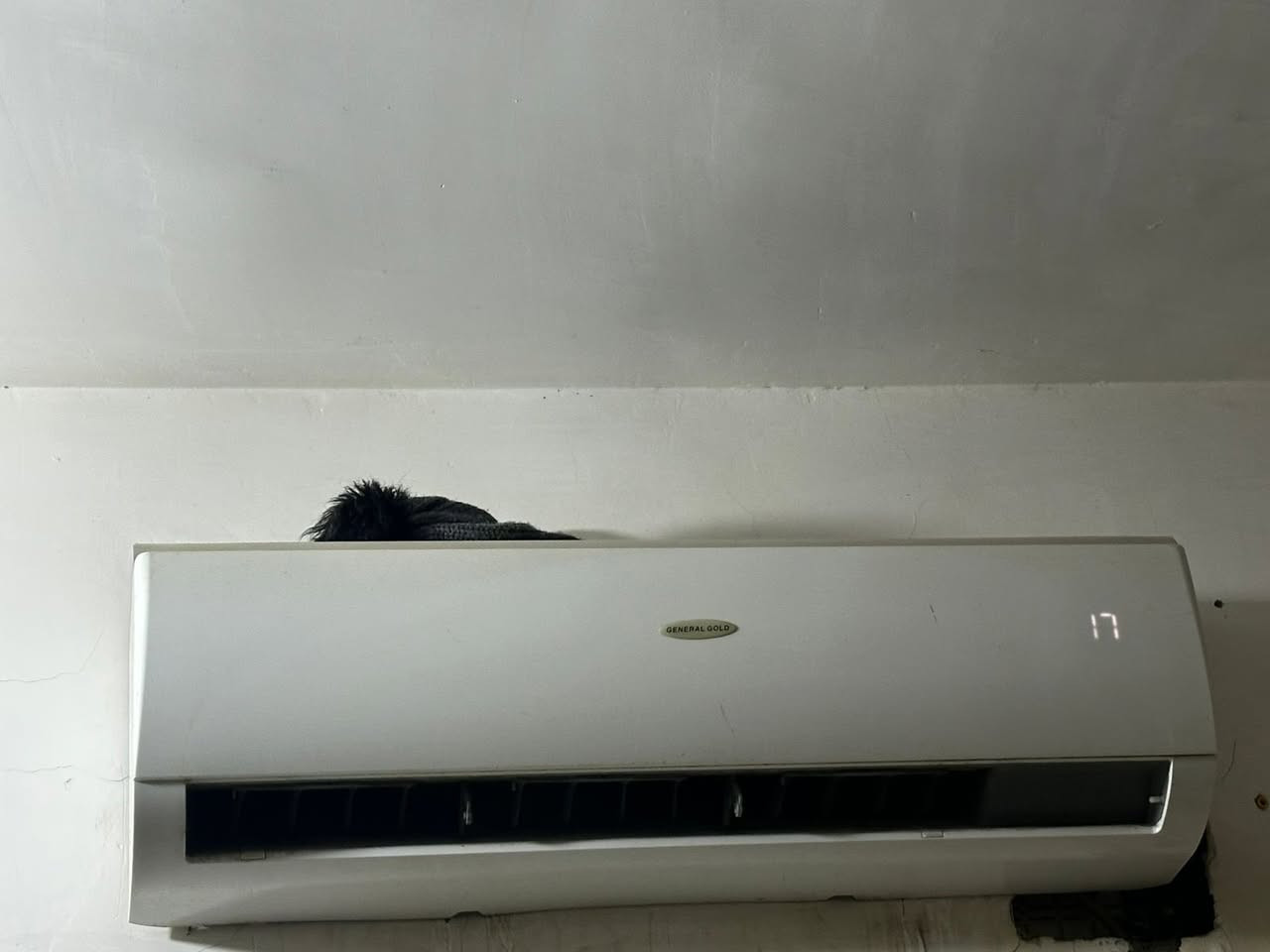 اغراض للبيع 
***********
