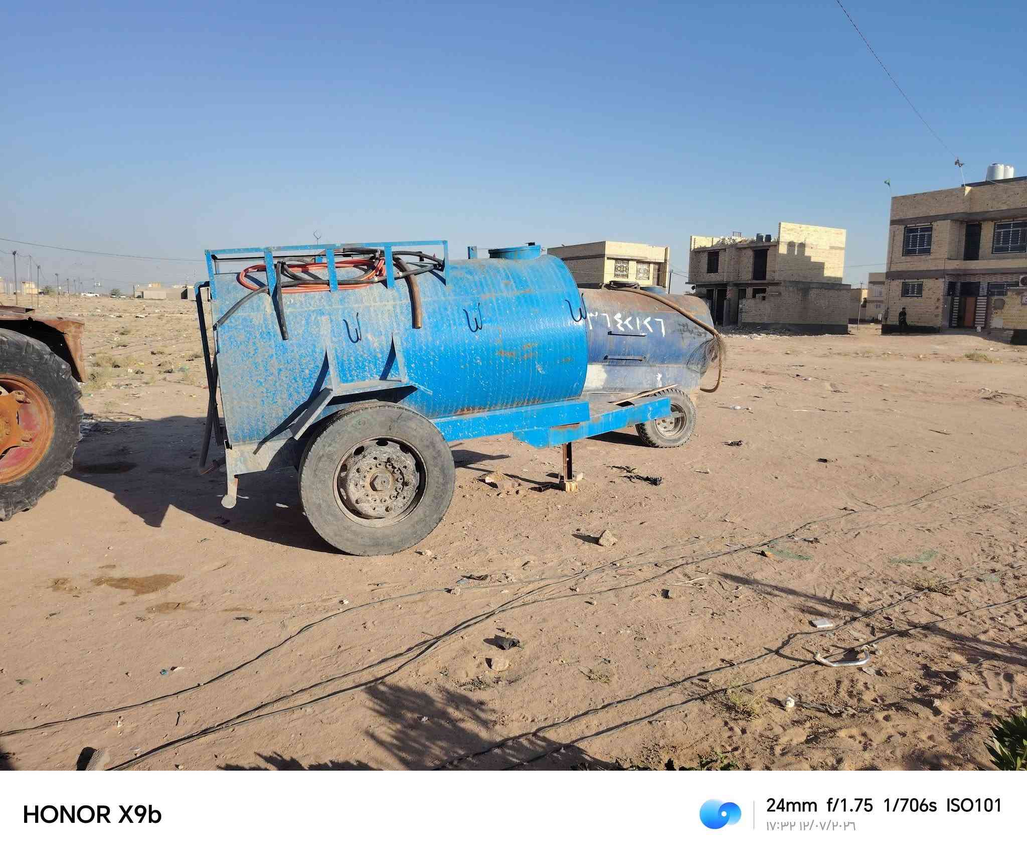سلام عليكم مكينه عنتر للبيع زائد 3 مقاطير ماي 
2 3500 لتر وحده 2500 لتر مكان كربلاء الأستفسار 
***********
