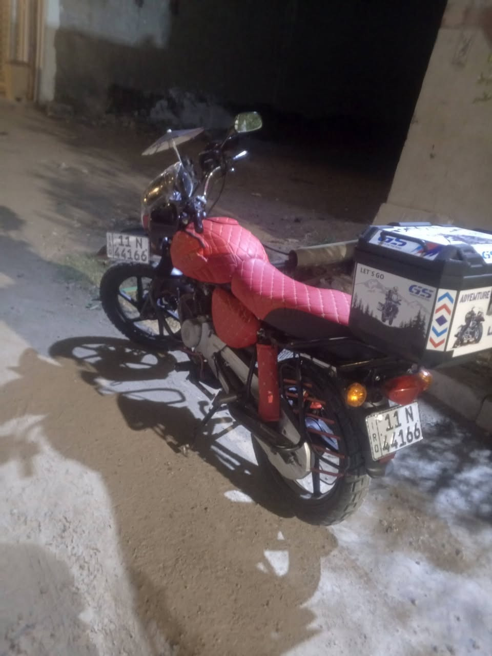 سلام عليكم دراجه بوكسر جبلي للبيع دراجه جاهزه من كلشي مابيه اي نقص لايتات زنون تايرات جدد دراجه مجفته تجفيت شركه مرقم رقم بغداد بسمي تحويل شوكت ماجان احول موديل 2021 دراجه تعبان عليه وصارف عليه خير من الله تنكر سلف وتتوكل عله باب الله مكان دراجه ابو غريب الشهداء سعره 2000 مليونين بيه مجال قليل للطيبين وحياكم الله


**إذا كنت صاحب هذا الإعلان وتريد حذفه لأي سبب، رجاءا أرسل رسالة إلى الدعم الفني**