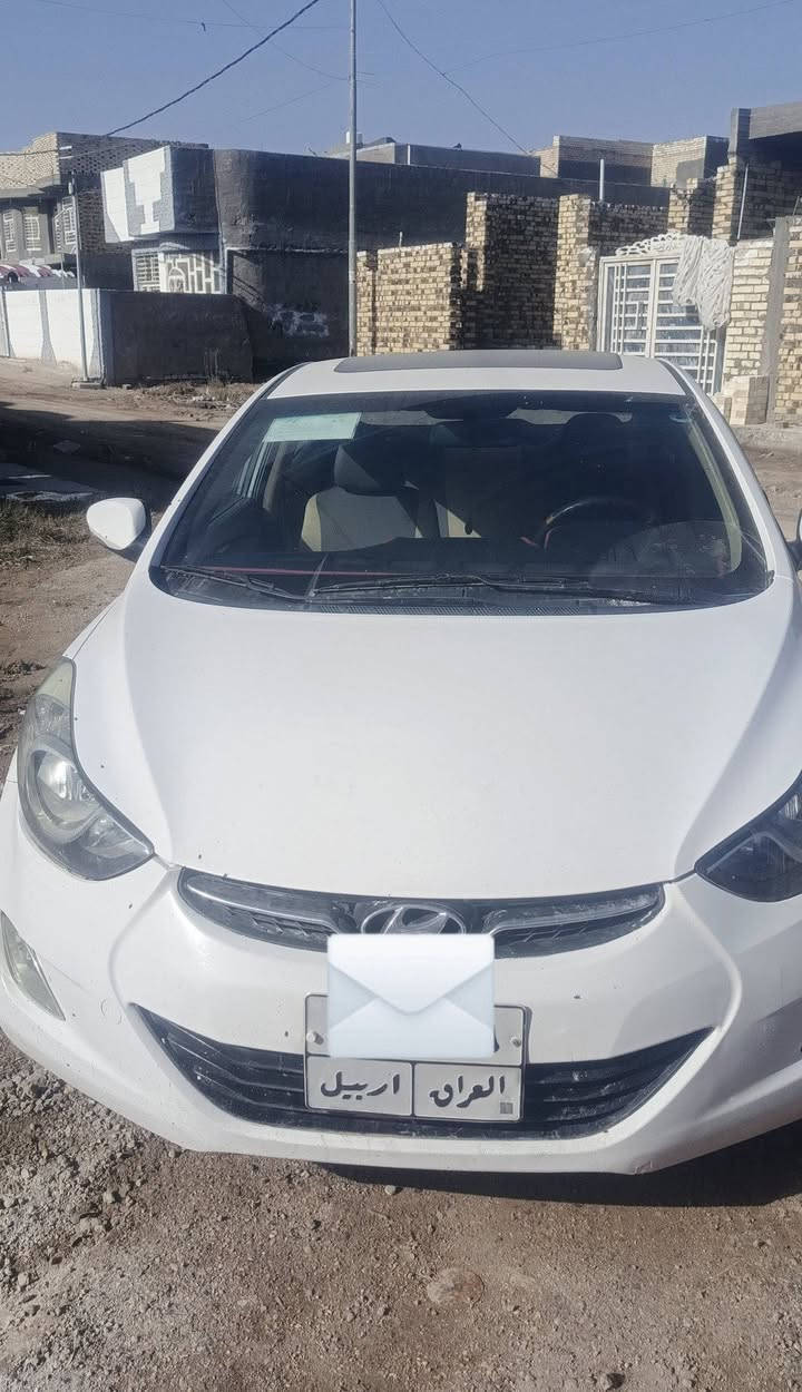 النترا 13 فول مواصفات عدا البصمه مكفوله من الصبغ والتبديل باردات قليلات جداً مامبينات بس بسونار لازم يطلعن كبار حتا يوضح حداديه جديده تخم تاير جديد محرك 1800 رقم اربيل تحويل وكاله مكان بابل الكفل *********** السعر 113 بيه مجال
