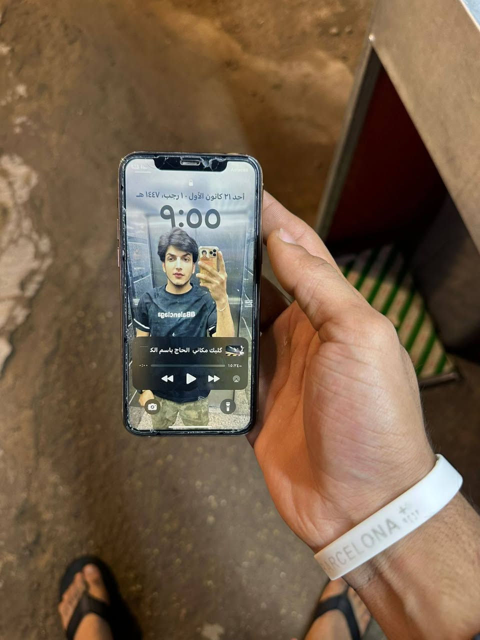 يا الله سلام عليكم 
ايفون 11برو عادي 
ذاكرة 64
بطاريه مبدله 
شاشه مبدله جهاز حلو مال بيت 
السعر خاص 
رقم تليفون ***********
عنواني بغداد
