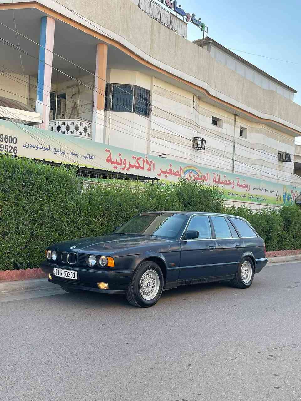 للبيع 525 مسكر كير عادي اصل 25 ستيشن موديل ١٩٩٢  سياره بدون حادث بدون معجون بدون صبغ سياره كلش قويه
داخل حلد جدا نظيف 
تبريد ثلج 
كير ومكينه جدد ١٠٠/١٠٠
صدر امامي خلفي ١٠٠/١٠٠ 
كلج وكير جدد 
بور ستيرن جدد ستيرنها ريشه 
كهربائياتها كلها شغاله وبدون جطلات 
شاشه اندرويد بيها وسماعات جدد ترايك ٢٠٠ دك بيها وترايها لغير  دوله تطلع عادي 
رقم بغداد الجديد تحويل ثاني يوم 
السعر 45,وبيهه مجال 
للبيع 525 مسكر كير عادي اصل 25 ستيشن موديل ١٩٩٢  سياره بدون حادث بدون معجون بدون صبغ سياره كلش قويه 
سونرهه وياهه، مكاني بغداد الدوره، ***********
