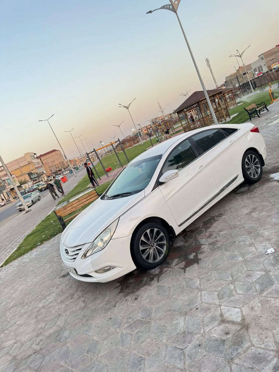 سلام عليكم البيع سونتا مديل 2010   خليجي موصفات نص فول مكينه 2400 دوش تبريد حداديه جاهزه كير حداده شرط كله جديد بيه فطعتين صبع بدون دواخل جاملغ وباب رقم جديد سياره ماشيه 135 سياره جديده احله من صور العنوان بصره الاستفسار الاتصال ع رقم *********** سعر 98 بيه مجال الطيبين
