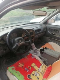 براتون موديل ٢٠٠٢ رقم دولي شرط التحويل كير ومحكرك شرط كصه السيارة مصبو...