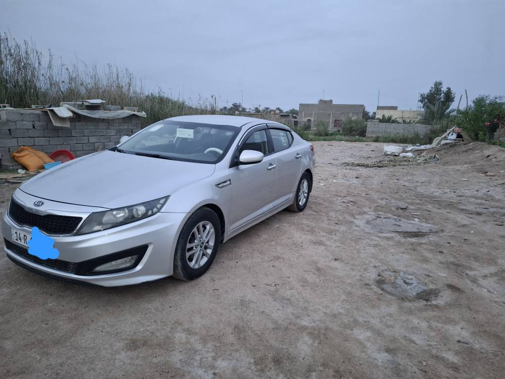 سلام عليكم كي فايف وارد كوري مديل 2011 مكفوله ضربه وتبديل بيهه قطعتين صبق والباقي مكفول تبريد ثلج محرك خط واحد 2000 دوش بلاد تخم تاير السعر 105 وبيهه مجال رقم الهاتف *********** البصرة, العراق
