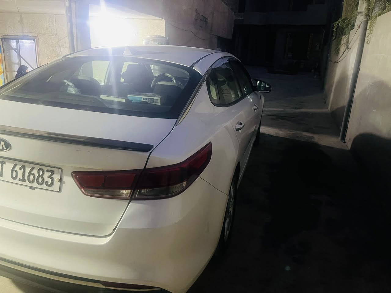 السلام عليكم ابتيماامريكي موديل 2016سعر 120 بيها مجال ماشيه 93 العنوان بغداد قرب الجزيره السياحيه ***********
