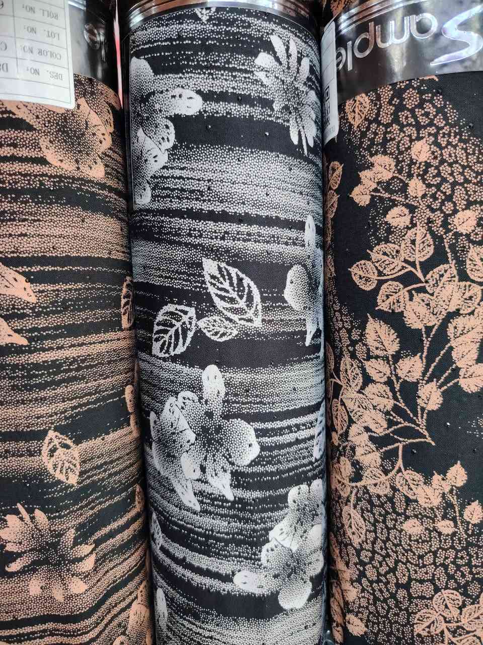 اليوم وصلني وجبه جديده قماش كشمير سترابس إماراتي خاص لفساتين ونفانيف والقمصان والكيلوتات الأصلي في محل دارين خانقين توله فروش فرع صيدليه مازن متواجدين في المحل من ساعه ٤ عصرا لغاية ١١ ليلأ ويوجد خدمه توصيل داخل خانقين وخارج خانقين بالأسعار مناسبه جدأ وأهلا وسهلا بيكم بإدارة ابو حمودي رقم موبايل *********** ويوجد جمله ومفرد ويوجد لدينا موديلات أخرى ان شاء الله
