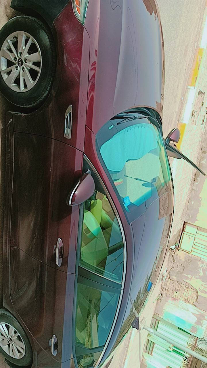 السلام عليكم للبيع كيا اوبتيما مديل 2016 وارد امريكي  موصفات تحكم جهتين حساسات خلفيه مكينه 2400  سنويه لغاية 28 بسمي   مصفره هئيه وغرامات السياره جديده حيل وجاهزه واي نقص مابيه كير مكينه مكفولات حداديه تخم تاير تبريد ثلج  ودوشمه وارضيه وجنطه كامله للاستفسار اكثر لاتصال على الرقم *********** مكان السيارة ديوانية مكلف بل نشر
