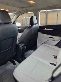 كيا سونيت ٢٠٢٤ فول مواصفات ماشيه ٣٠٠٠تبريد كشنات حساس امامي خلفي تبريد...