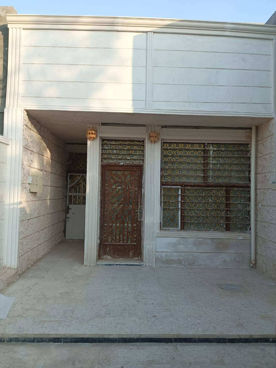 السلام عليكم
دار للبيع زراعي المساحه 112 متر  طابق واحد بيت نضيف كلش محد ساكن بي شارع تبليط 
العنوان بغداد منطقة الانتصار قرب مرور الحسينيه
شارع الحداد
السعر 60 
التفاصيل الإتصال على الرقم ***********
