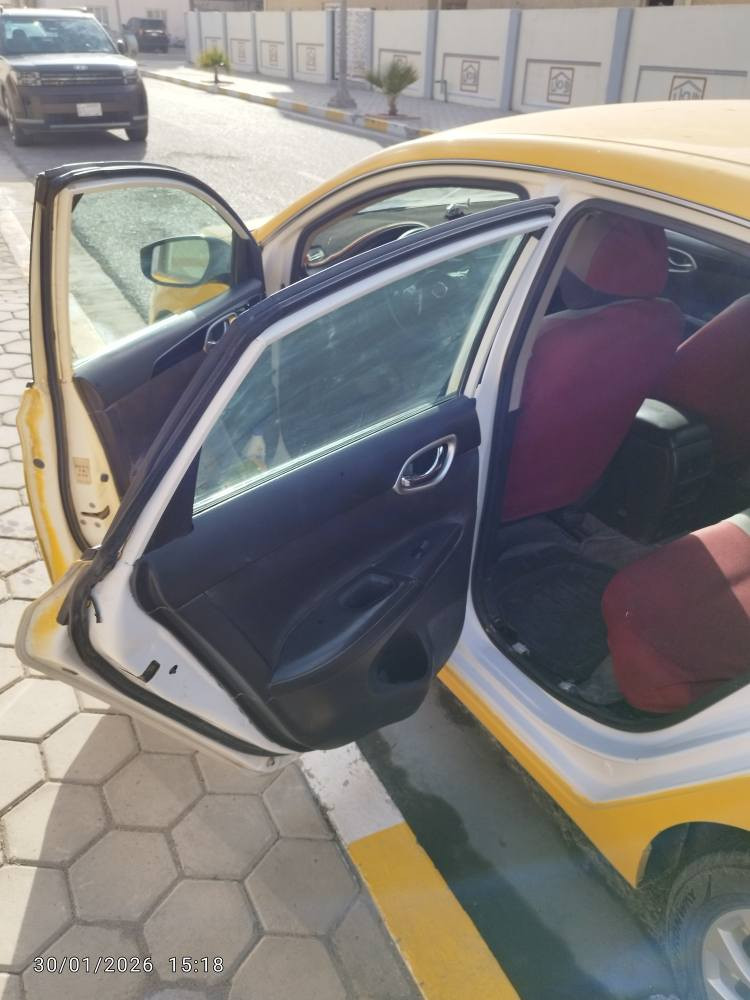 نيسان سنترا 2019 تاكسي باسمي مكانها الناصرية وارد أمريكي مبدل بنيد وجاملغ عكس السايق *********** ب٨٥ وبيها مجال متوفر فيس وواتس آب ناصرية, ذي قار
