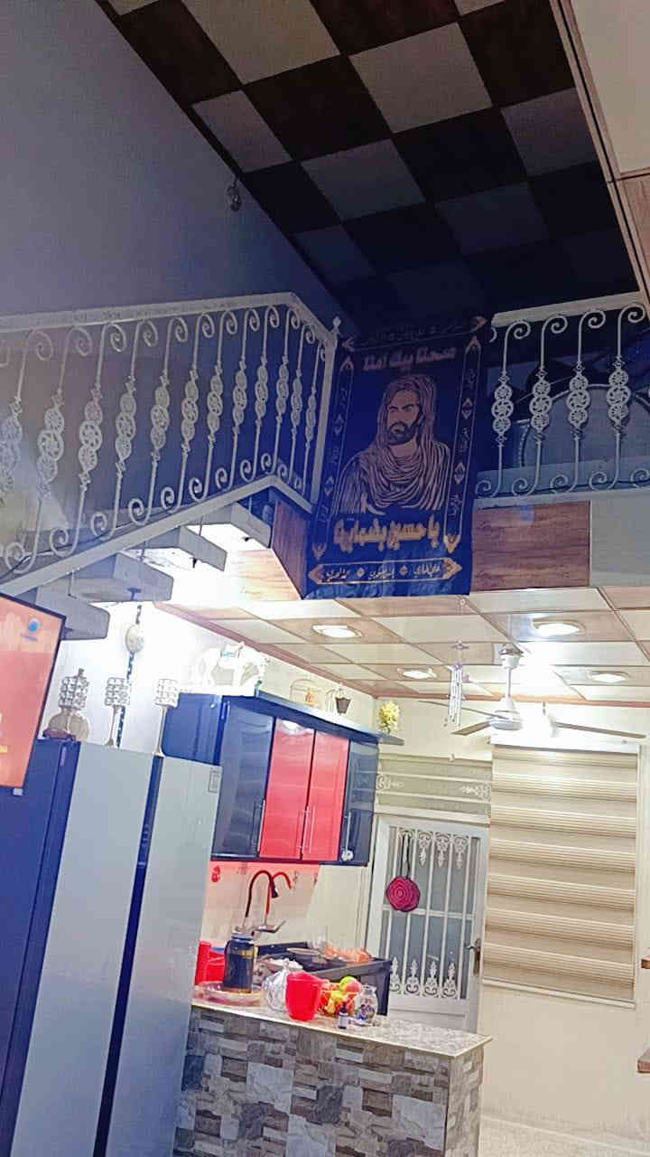 السلام عليكم بيت للبيع 150متر 
العنوان علوه الفحل يم سوره العباس ع 
بناء جديد السقف صب والارضيه صب
يحتوي على غرفتين وصاله واستقبال 
ومطبخ حار وبارد وصحيات داخليه وخارجيه 
وفسحه بيت كامل من كلشي السعر 55للاستفسار ***********
