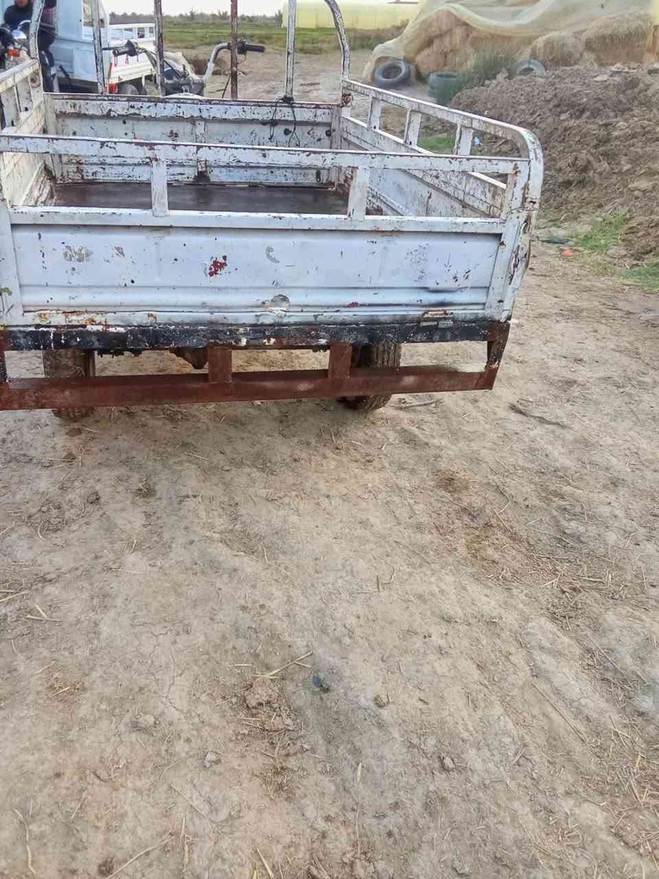 سلام عليكم ستوته للبيع جاهزه بيه لحيم بل ركبه
( كلك)  مكان الشطره قرب الساده الغوالب
السعر 550 وبيه مجال اتصال عل رقم مكلف بل نشر
***********
