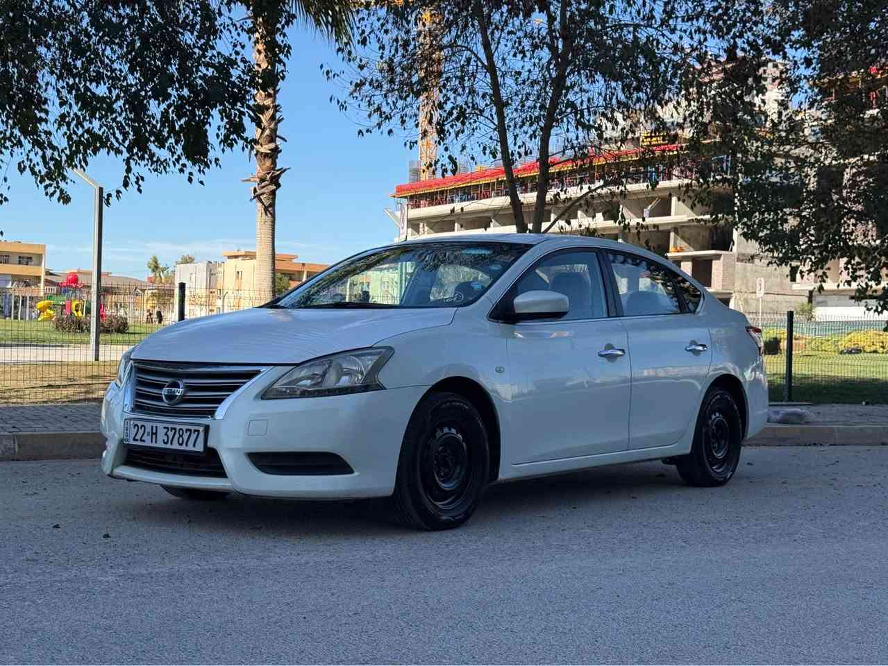 نيسان سينترا ٢٠١٤ خليجي سبي  بئ سبوغ هةموو شتي نويئيه سةيارةكي خاوين و كةم مةسرةفة سعري ٩٨ مجاليكي كةم *********** أربيل, العراق
