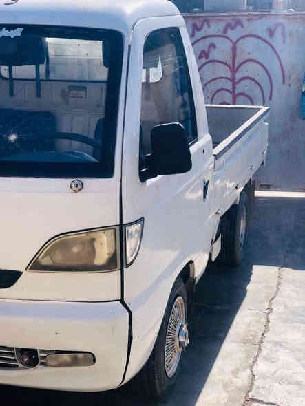 سلام عليكم هيفا للبيع موديل 2006 محرك كير شرط صدر نص تخم تاير جديد كربائيات تمام شاصي نضيف مابي خياس السعر٢٣بيهه مجال الاستفسار *********** مكانه سامراء
