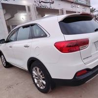كيا سورنتو ٢٠١٦ خليجي محرك ٣٦٠٠ رقم بغداد ٦سلندر السونار موجود مع الصو...