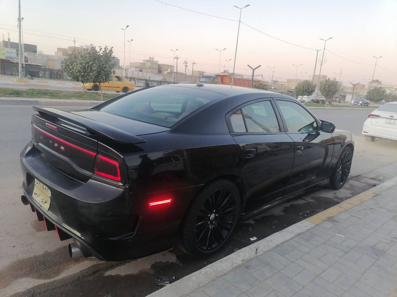 سلام عليكم للبيع اومراوس جارجر ١١ ارتي فول اعله فه حادث جاملغ وبنيدبيه نواقص بصيطه  سونار بل منشور السعر ١٢٨ وبيه مجال مكان كربلاء ***********
