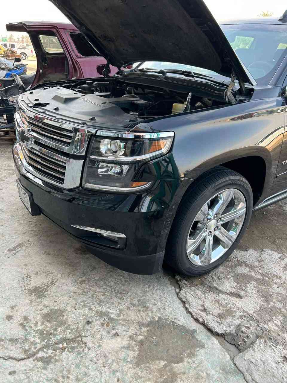 تاهو 2015 LTZ لون اسود ملكي 
فووول
محرك v8 5300
داخل اسود 
سلايد
بصمة تشغيل 
٤ ابواب+صندوق بصمة
حساسات امامي
حساسات خلفيه
رادار امامي
رادار خلفي
رادار جانبي نقطه عمياء
كشن رجاج تحذير
لايت ناصي زنون وعالي بلادي  
ترحيب جانبي 
مري شفط
كروس سرعة
سكليتر كهرباء 
تحديد مسار 
رادار جانبي نقطة عمياء
حساس مطر 
ستيرن تدفئة 
ستيرن كهرباء
تحكم ستيرن
كشنات كهرباء 
ميموري كشنات 
كشنات تبريد  تدفئة 
مخرج كهرباء
مخارج usb
مخرج HDmi
شاشة خلفية Dvd
كامرة خلفية
ويل قياس ٢٢اصلي
السيارة جديدة 
السيارة رقم بغداد  بأسمي تحويل ثاني يوم 
الاستفسار***********
