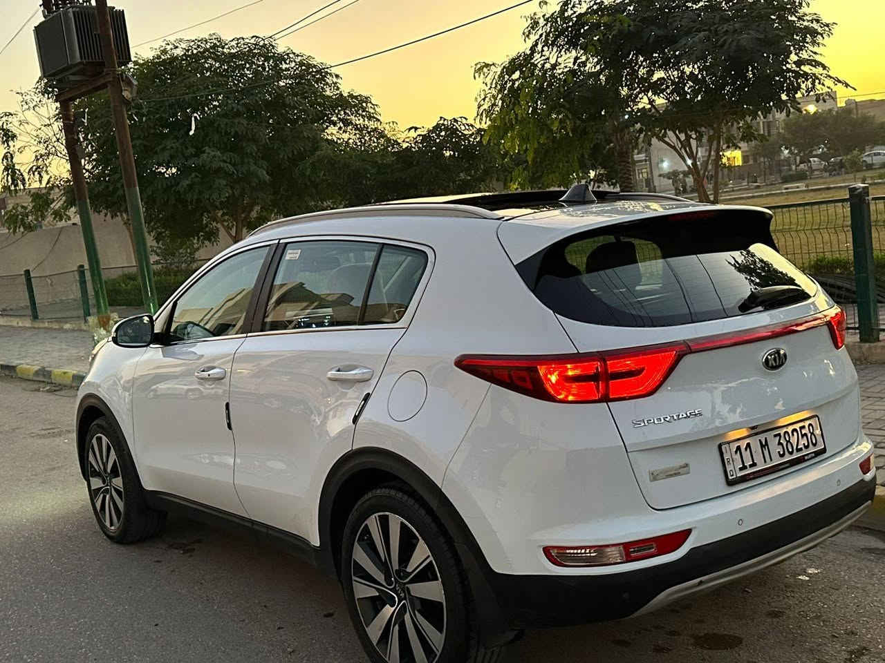 للبيع او مراوس بسيارة احدث وعالية  
سبورتج 2017 خليجي رقم بغداد دولي هزة ورقم جديد
فول مواصفات عده البصمه 
محرك ٢٠٠٠ دوش المرغوب
السونار مرفق بالمنشور 
بنوراما 
جلد 
لد امامي
حساس امامي خلفي 
زراك لايت  
صدر امامي خلفي جديد
تخم تاير وباتري جديد 
كير محرك  مكفولات 
ترحيب مري شفط 
تبريد قطعتين 
سياره  خير من  الله 
ماشيه  180
مكاني تكريت 
سعرها 170 بيع مستعجل
للاتصال ***********
