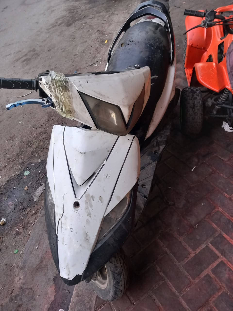 للبيع ماكس ثعلب شغاله يحتاجله غسله وطبكه مال هندر 250 *********** مكاني الاعظميه
