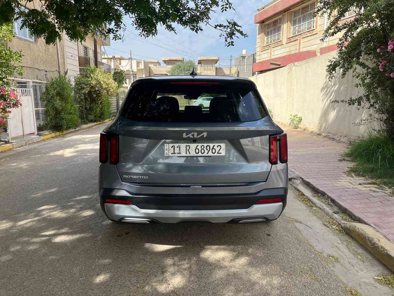 بسم الله الرحمن الرحيم
مكينه 2500 سبعه راكب

حادث تبديل باب وجاملغ بدون ايرباك بدون دواخل 

السعر 215وبيهة مجال 

بغداد الزعفرانيه ***********

رقم الشاصي بلمنشور

علمن انه السياره داخله بكتاب شهداء يعني تاخذ وكاله مطلقه بلسياره
