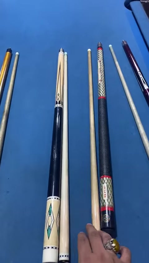 اساتيك مستورده للبيع 🎱
01204469707


**إذا كنت صاحب هذا الإعلان وتريد حذفه لأي سبب، رجاءا أرسل رسالة إلى الدعم الفني**