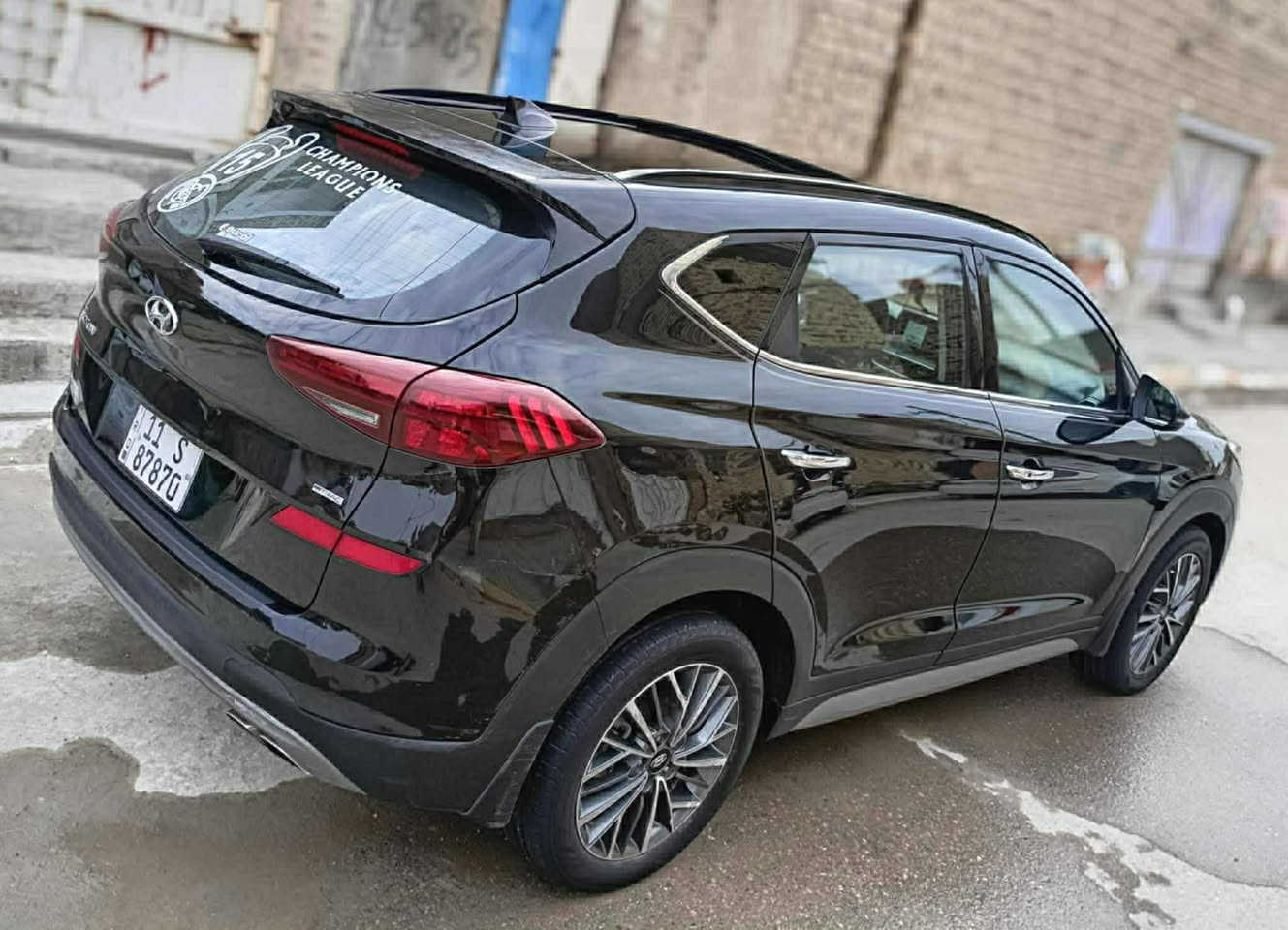 سلام عليكم سنتافي مديل 2021 وارد امريكي بيه بندي وجاملغ رقم بغداد مفوله فول موصافت واحد على واحد سعر 165مكان واسط ***********
