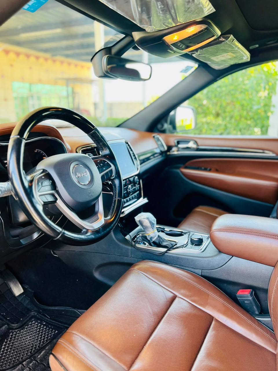 سلام عليكم اخواني الاعزاء جيب 21 اوفرلاند كفاله وكله هارلم اوفرلاند معروفه مواصفاته حساسات امامي خلفي جكات أمامي خلفي ماوس تحكمات الطرق الوعره فوريل داخل قرميدي المرغوب تلاث شاشات حساسات كشنات تخم تاير دلوب تتدفه تبريد مكان بصره يعد بيه مواصفات هواي الشراي يتصل ***********
