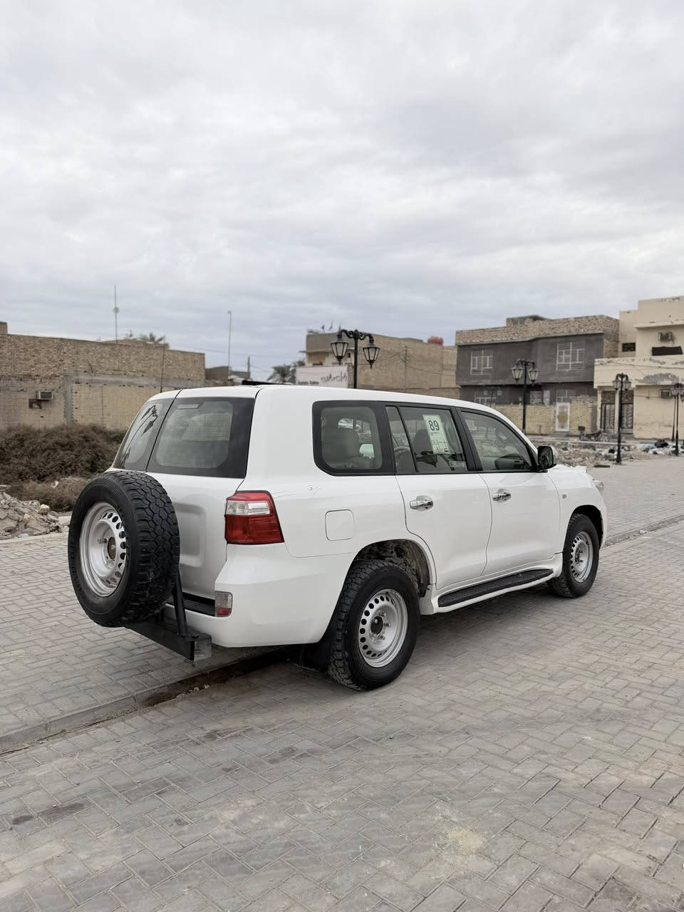 السلام عليكم
للبيع تيوتا لاندكروز موديل 2011 
كفاله عامة رقم ديالئ بأسمي 
قطري كير عادي مكينه 6 اسلندر 
السعر 260 وبيهة مجال 
سيارة جديدة كلش 
العنوان السماوة الرميثة معرض ال ابوكودة 
***********
