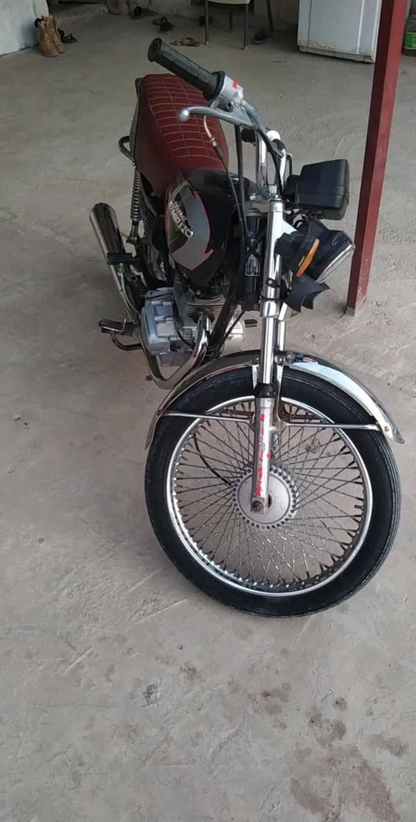 للبيع السعر ٢٠٠ مكان خانقين
ادوات  
***********
