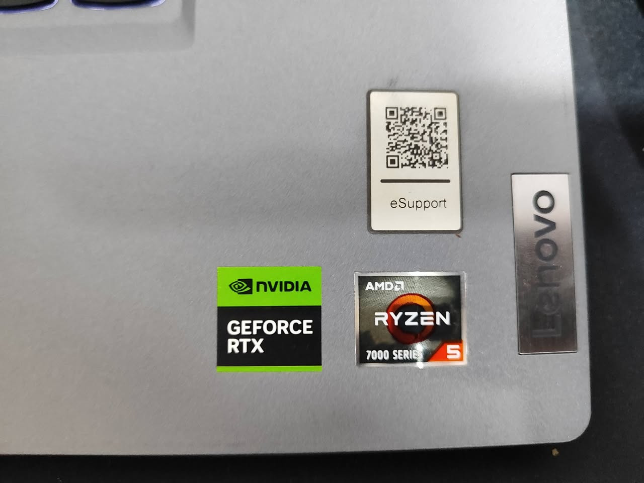Lenovo Loq 
للبيع المواصفات:
CPU:Amd Ryzen 5 7235HS
GPU:NVDIA GeForce RTX 3060 6GB Laptop Gpu 
Memory(Ram):12 GB DDR5
STORAGE1: 512SSD NVME
STORAGE2:2 TERA SSD NVME
WIFI:MediaTek Wi-Fi 6 MT7921 Wireless LAN Card
المكان اربيل..
السعر خاص ...
للاستفسار:*********** او
*********** 
او المراسله على الخاص
