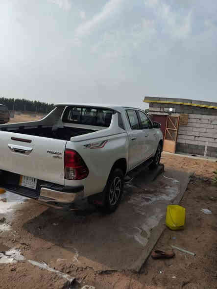 فلاونزا تي ار دي موديل 2020 رقم بصره محرك 6 سلندر السياره جداً نظيفه كفاله عامه ماشيه 94 الف السياره على وضع الشركه بالواقع احلى من الصور  تحويل ثاني يوم وضريبه وغرامه انه اتحملها اذا بيها السعر 310$ وبيها مجال بسيط للشراي 
***********
***********
موجود واتساب
