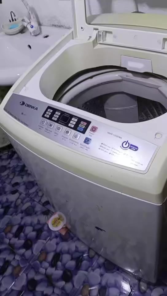 غسالة اوتماتيك تغسل وجفف عطله ماتنزل الماي الهه تنزل الصونده نضيفهه


**إذا كنت صاحب هذا الإعلان وتريد حذفه لأي سبب، رجاءا أرسل رسالة إلى الدعم الفني**