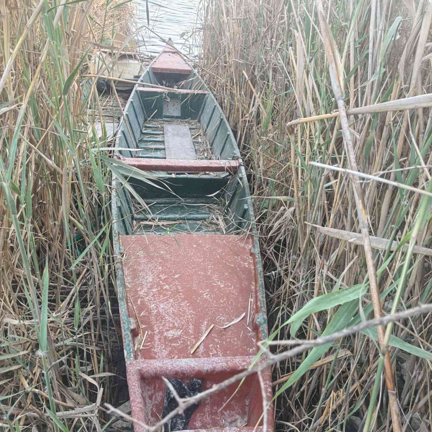 جينكوه للبيع جديدة سوايت العام الطول 13 العرض 90 الرتفاع 39  السعر 600 وبيه مجال  المكان الهارثه المسحب  رقم صاحبه  *********** البصرة, العراق
