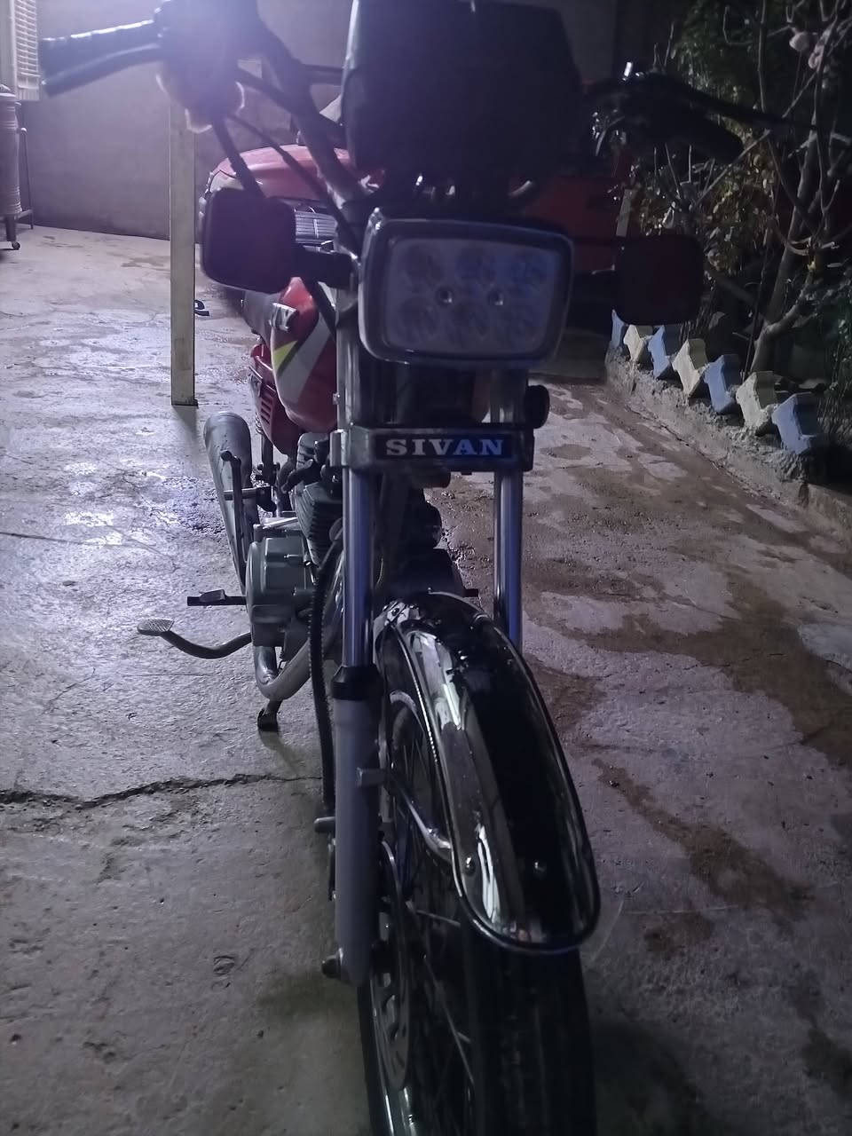 السعر 250 ***********
